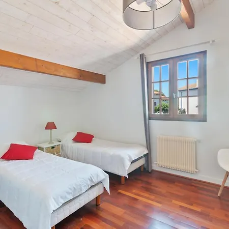 Villa Nik-Nahia By Firstlidays